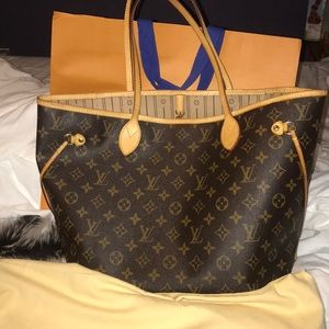 Louis Vuitton neverfull mm
